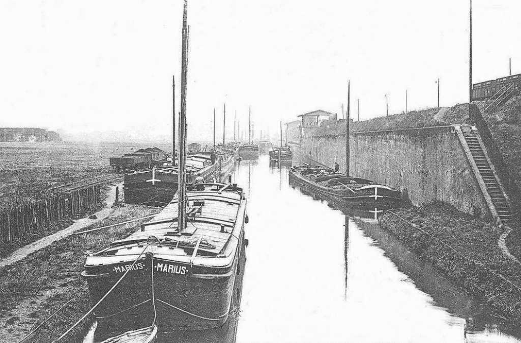 BETHUNE Le quai de Marles