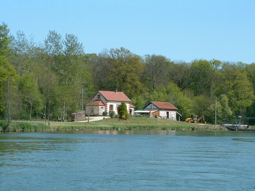 2004 Crue au Barrage d' Apremont 01