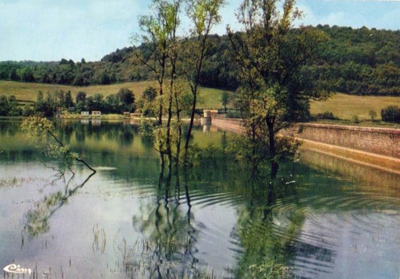 LE RESERVOIR DE GROSBOIS
